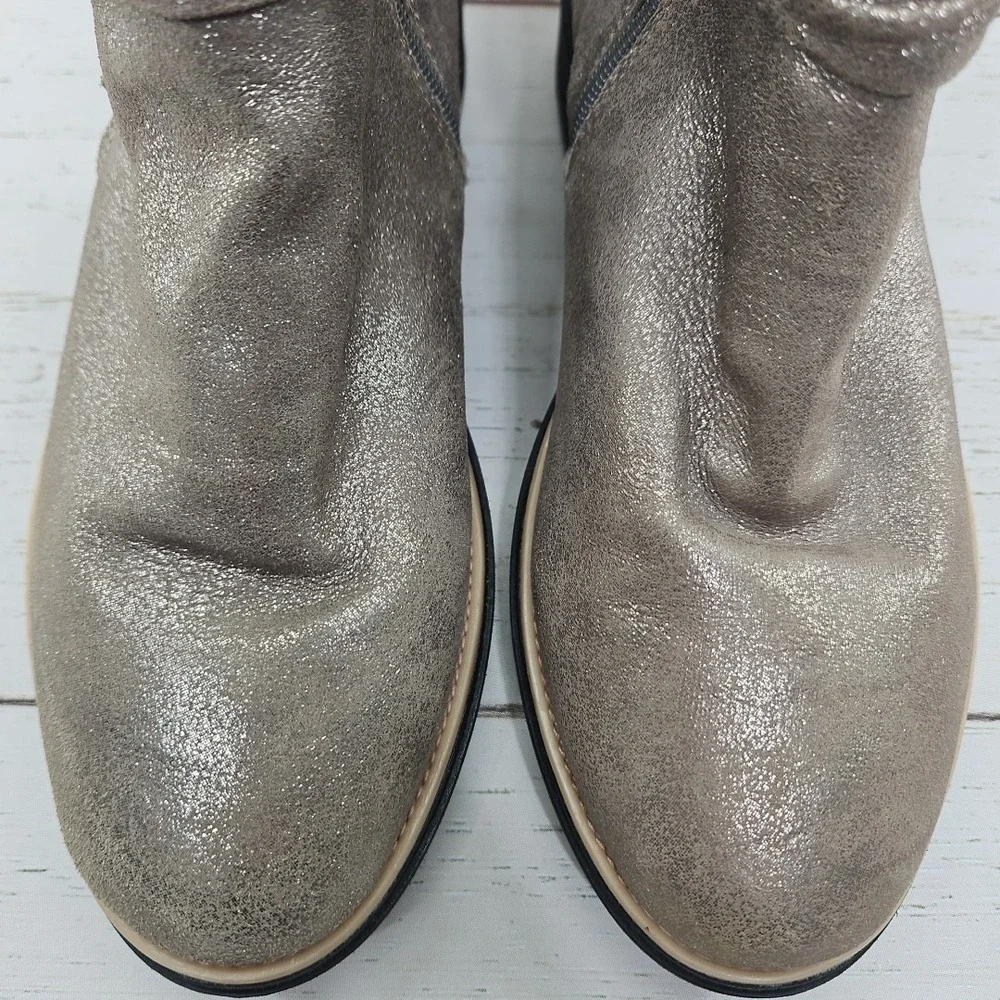 Clarks Sharon Salon Womens 7W Taupe Metallic Ankle Boots Wedge Light‎ Weight Zip